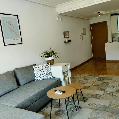 En Sierra De San Vicente Dos Apartment